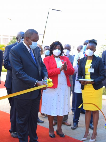 President Uhuru Commissions Kenyatta University Teaching, Referral & Research Hospital (KUTRRH)