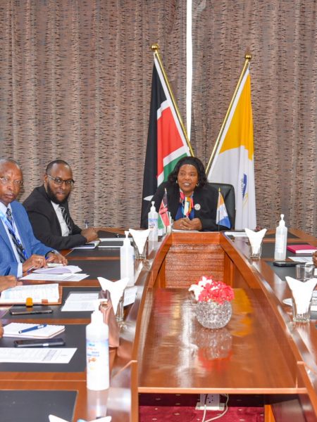 The Chairperson of KUTRRH, Prof. Olive Mugenda and KUTRRH’s management hosted a delegation from Rwanda led by Dr. Corneille Ntihabose, Head of Clinical & Public Health Services-Rwanda MOH