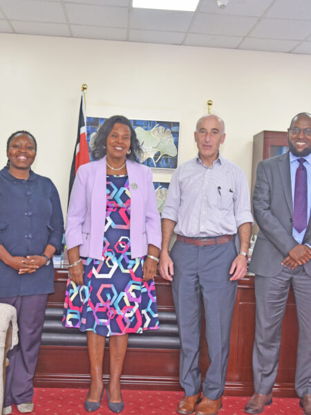 KUTRRH hosted the Israel Ambassador to Kenya, H.E. Michael Lotem. He was received by KUTRRH’s management led by the Chairperson of the Board-KUTRRH, Prof. Olive Mugenda (center)