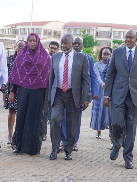 CS Ministry of Health Hon. Aden Duale, KUTRRH's management led by Chairperson Hon. Sen. Kembi-Gitura and other ministry officials during a hospital tour when the hospital launched its first kidney transplant services.